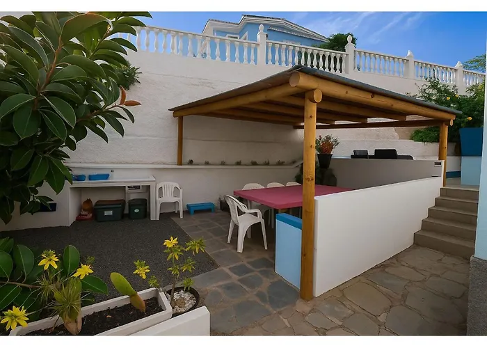Fantastico 4 - With Large Private Terrace, Free Parking, Air Conditioning, Bbq Daire *