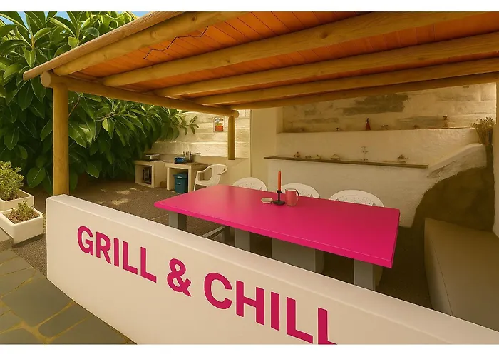 Апартаменты Fantastico 4 - With Large Private Terrace, Free Parking, Air Conditioning, Bbq